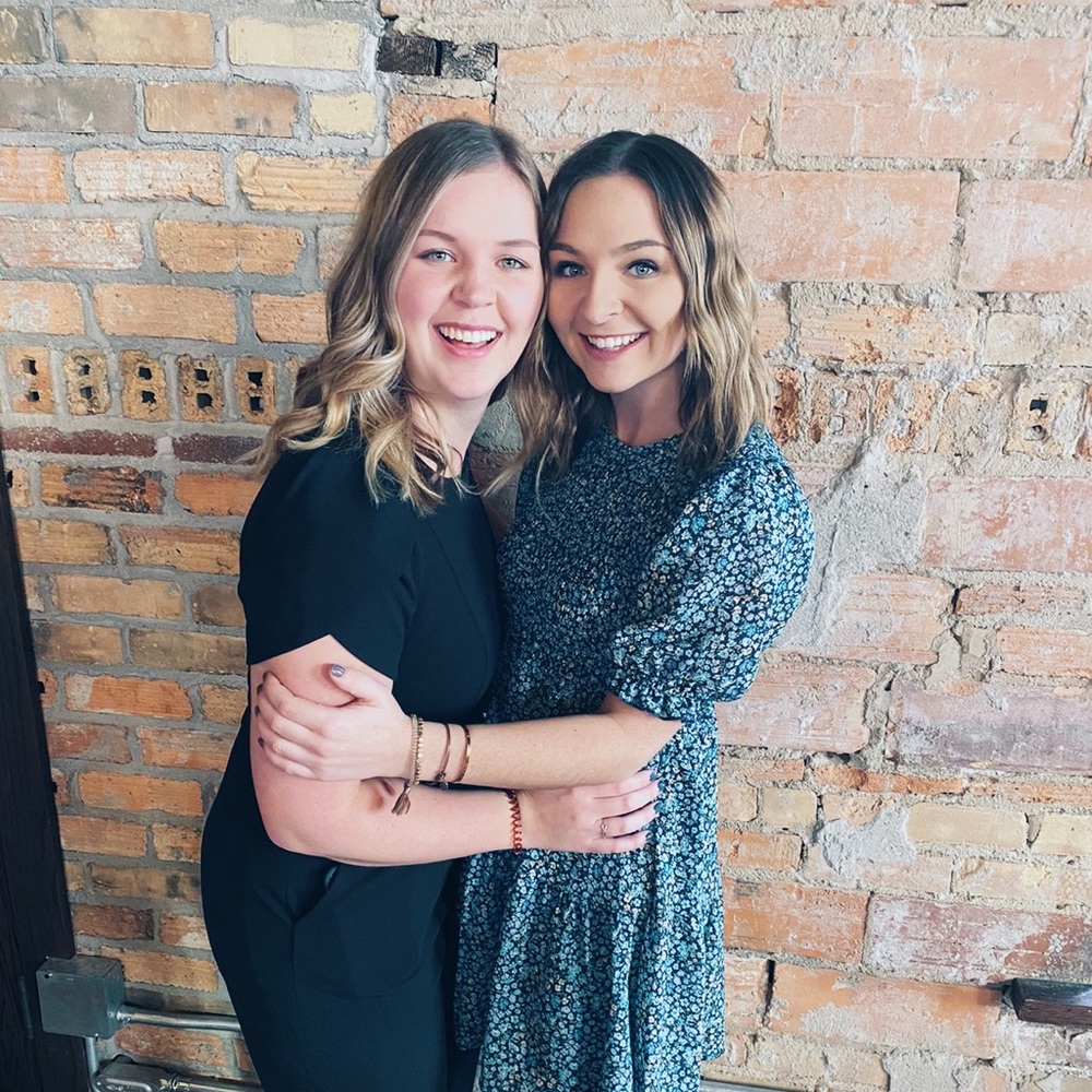 Meet your Posher, Alexis